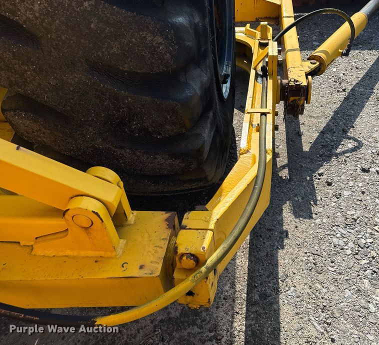 image for item MZ9399 Michigan 280 wheel loader