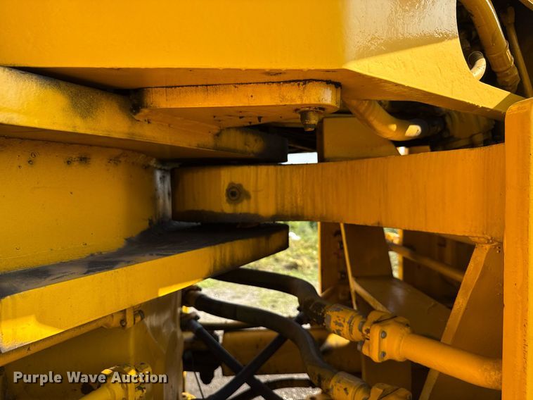 image for item MZ9399 Michigan 280 wheel loader