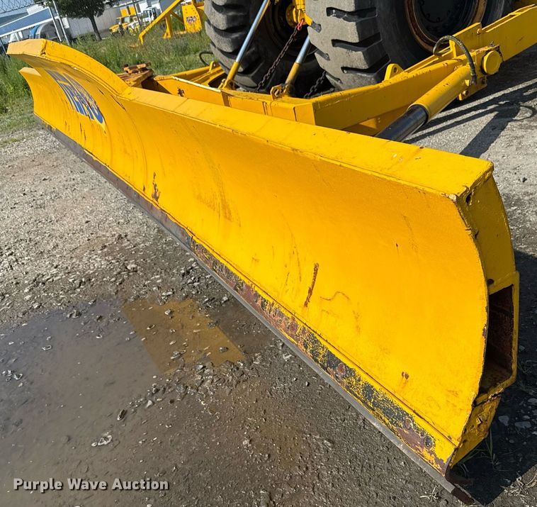 image for item MZ9399 Michigan 280 wheel loader