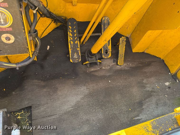 image for item MZ9399 Michigan 280 wheel loader