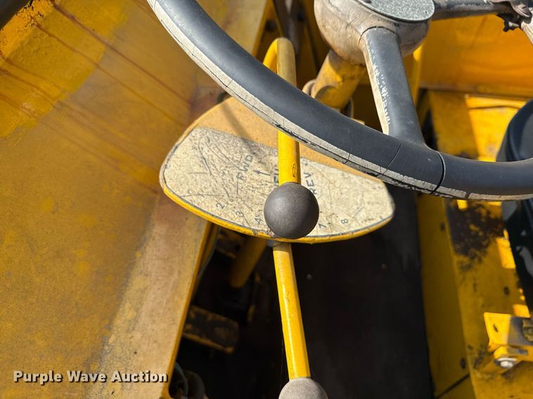 image for item MZ9399 Michigan 280 wheel loader