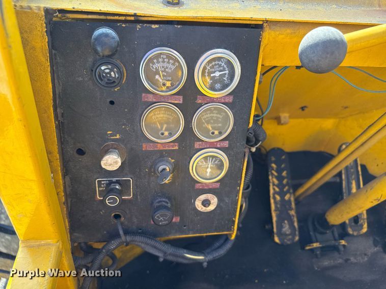 image for item MZ9399 Michigan 280 wheel loader