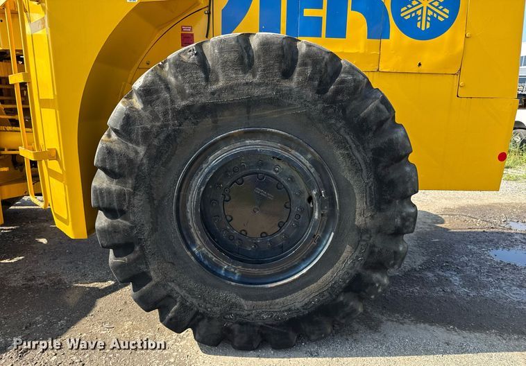 image for item MZ9399 Michigan 280 wheel loader
