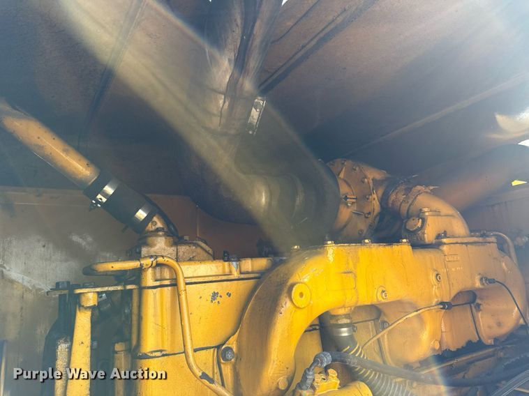 image for item MZ9400 1976 Michigan 280C wheeled dozer