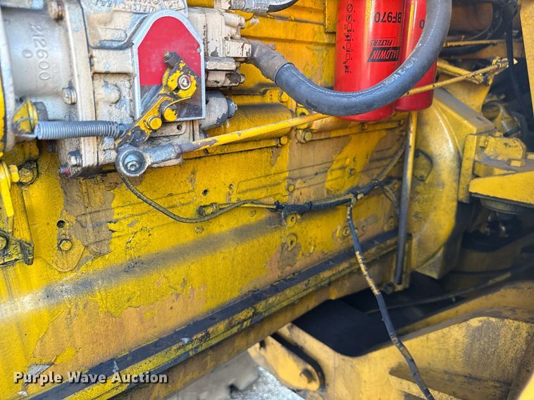 image for item MZ9400 1976 Michigan 280C wheeled dozer