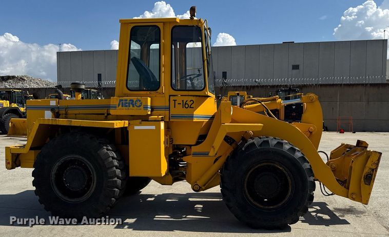 image for item MZ9401 1987 Trojan 1500Z wheel loader