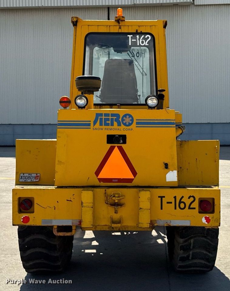 image for item MZ9401 1987 Trojan 1500Z wheel loader