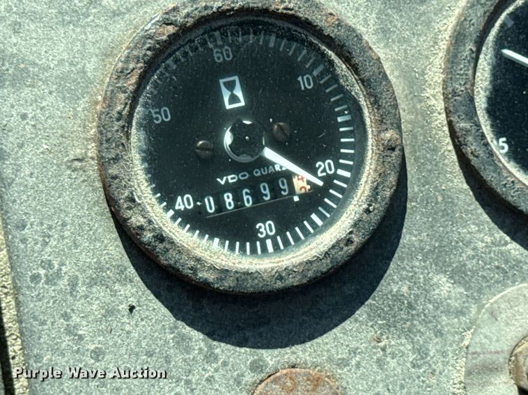 image for item MZ9401 1987 Trojan 1500Z wheel loader