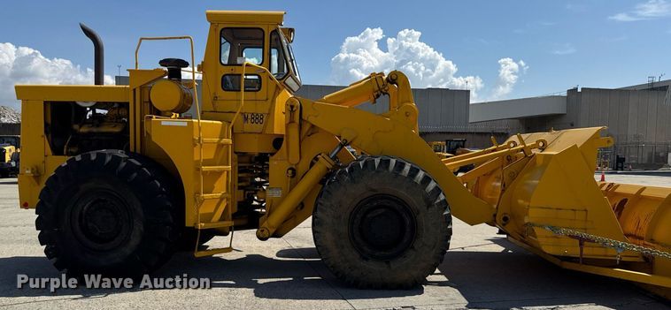 image for item MZ9402 1970 Michigan 175GM-3A wheel loader