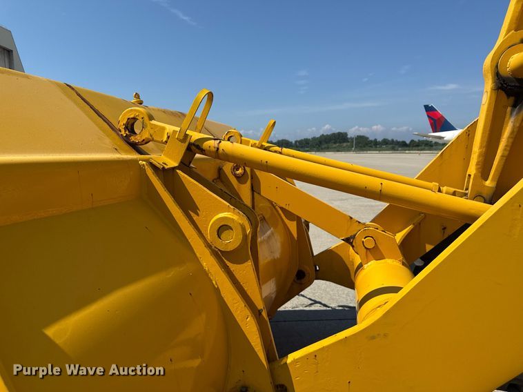 image for item MZ9402 1970 Michigan 175GM-3A wheel loader