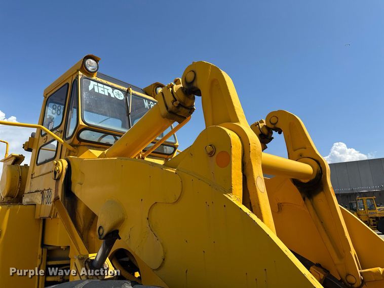 image for item MZ9402 1970 Michigan 175GM-3A wheel loader