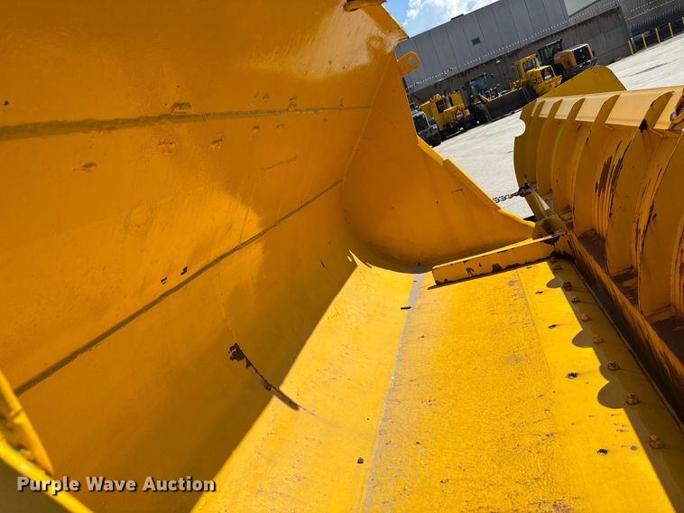 image for item MZ9402 1970 Michigan 175GM-3A wheel loader