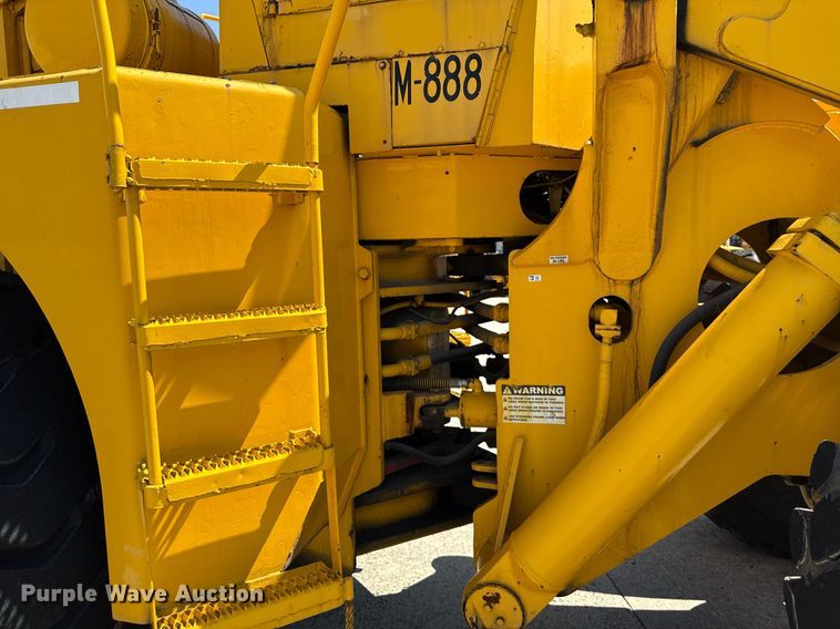 image for item MZ9402 1970 Michigan 175GM-3A wheel loader