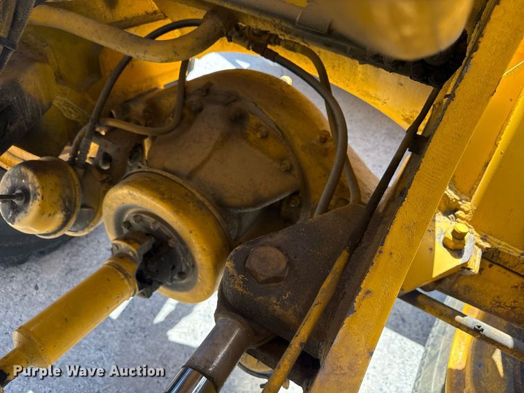 image for item MZ9402 1970 Michigan 175GM-3A wheel loader