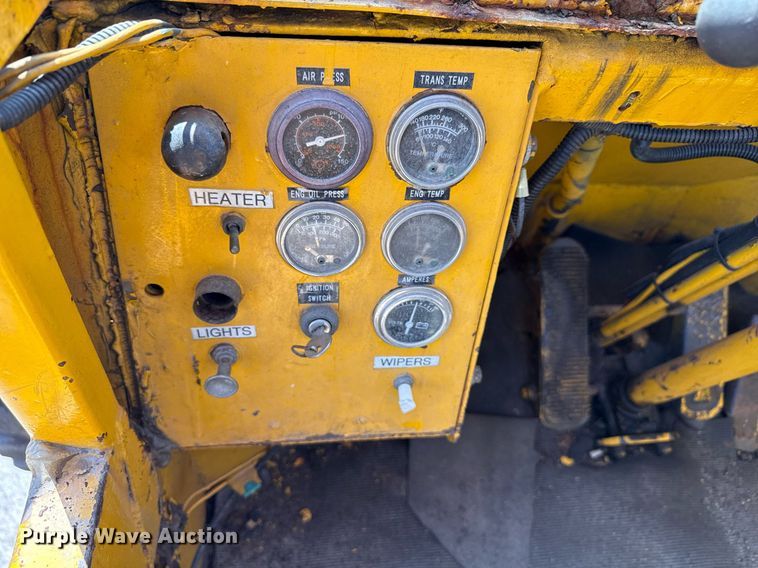 image for item MZ9402 1970 Michigan 175GM-3A wheel loader