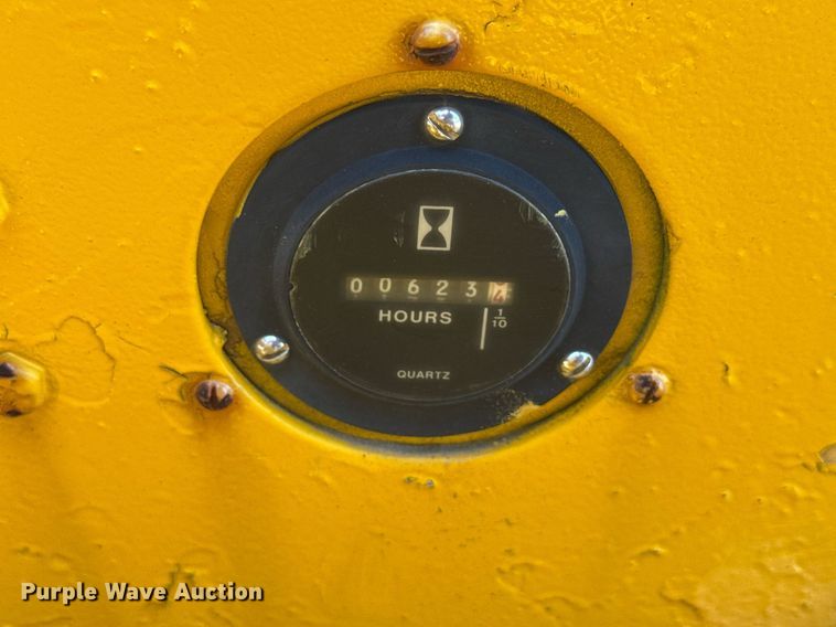 image for item MZ9402 1970 Michigan 175GM-3A wheel loader