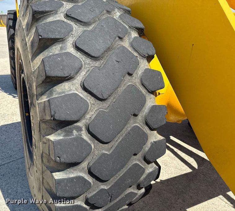 image for item MZ9402 1970 Michigan 175GM-3A wheel loader