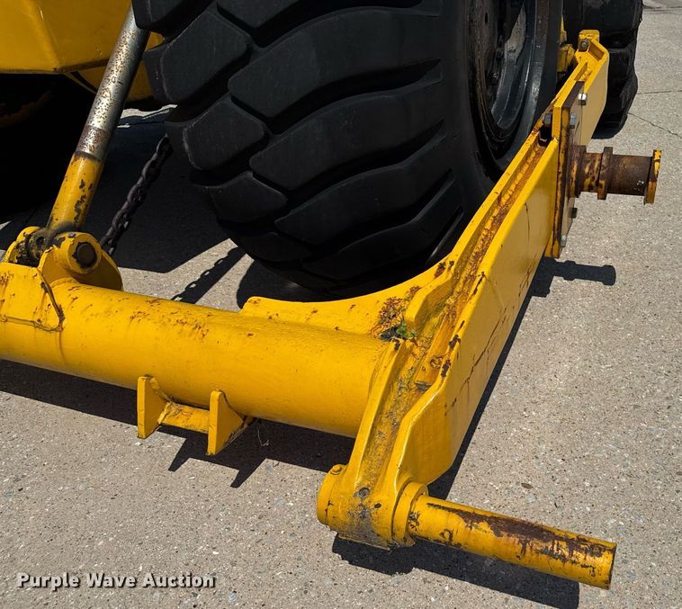 image for item MZ9403 1964 Michigan 280 wheeled dozer