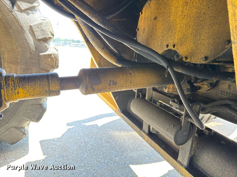 image for item MZ9403 1964 Michigan 280 wheeled dozer