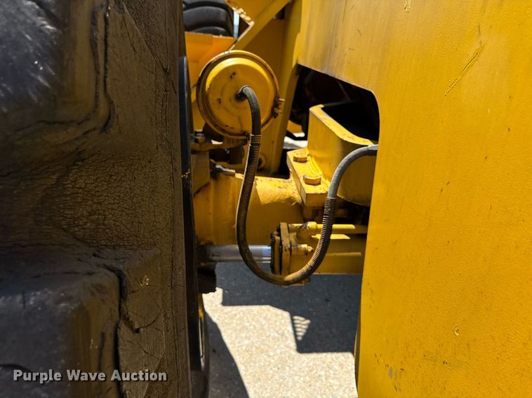 image for item MZ9403 1964 Michigan 280 wheeled dozer