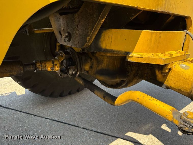 image for item MZ9403 1964 Michigan 280 wheeled dozer