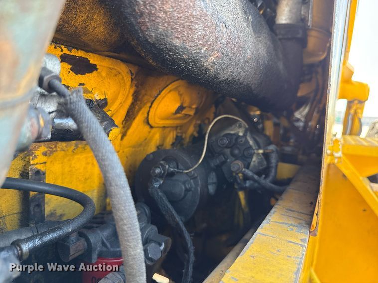 image for item MZ9403 1964 Michigan 280 wheeled dozer