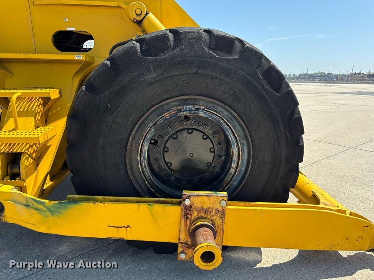 image for item MZ9403 1964 Michigan 280 wheeled dozer