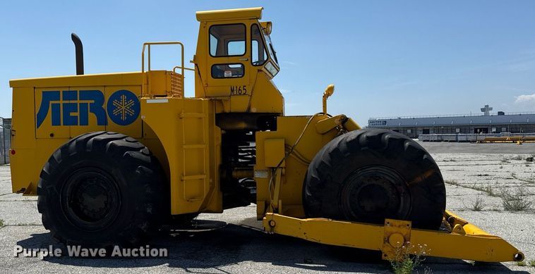 image for item MZ9404 Michigan 280DC3A wheel loader