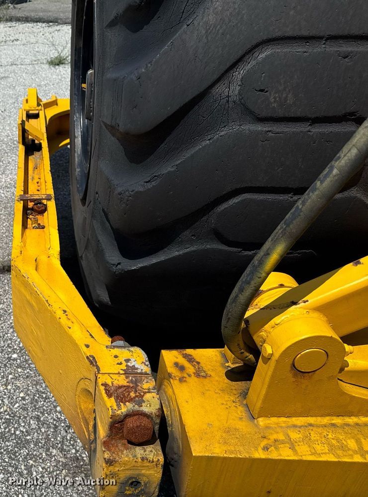 image for item MZ9404 Michigan 280DC3A wheel loader