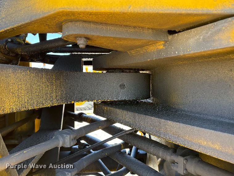 image for item MZ9404 Michigan 280DC3A wheel loader