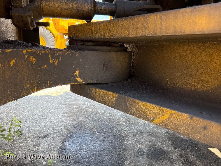 image for item MZ9404 Michigan 280DC3A wheel loader