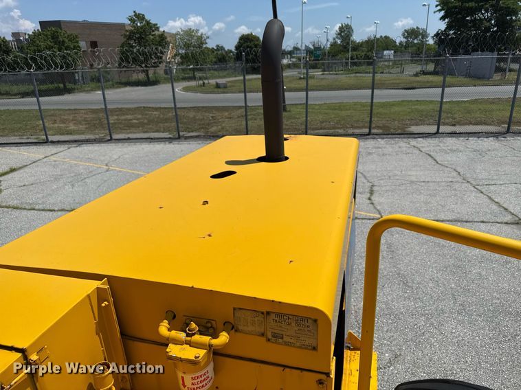 image for item MZ9404 Michigan 280DC3A wheel loader