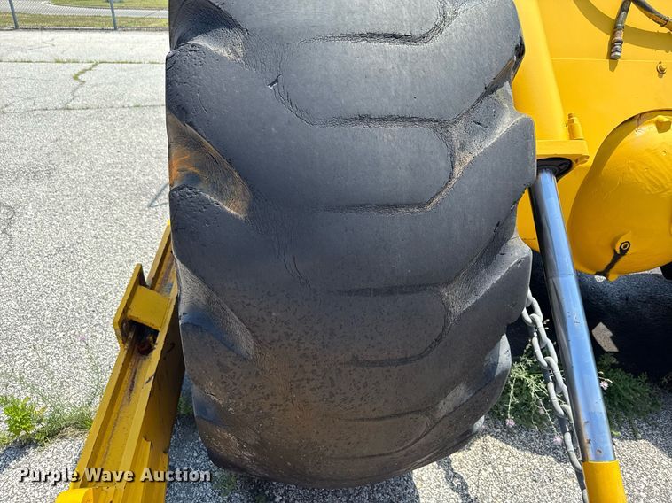 image for item MZ9404 Michigan 280DC3A wheel loader