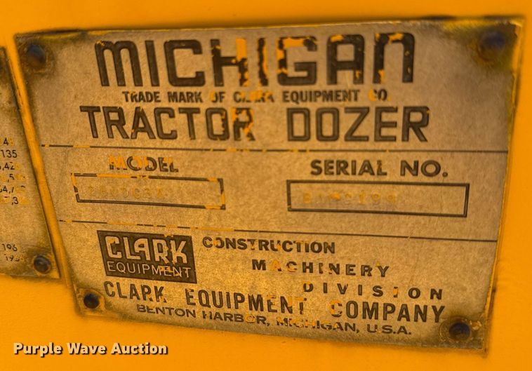 image for item MZ9404 Michigan 280DC3A wheel loader