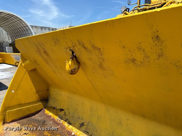 image for item MZ9405 1977 Caterpillar 980B wheel loader