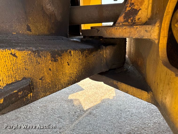 image for item MZ9405 1977 Caterpillar 980B wheel loader