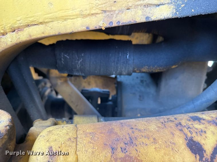 image for item MZ9405 1977 Caterpillar 980B wheel loader