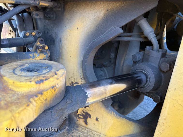 image for item MZ9405 1977 Caterpillar 980B wheel loader