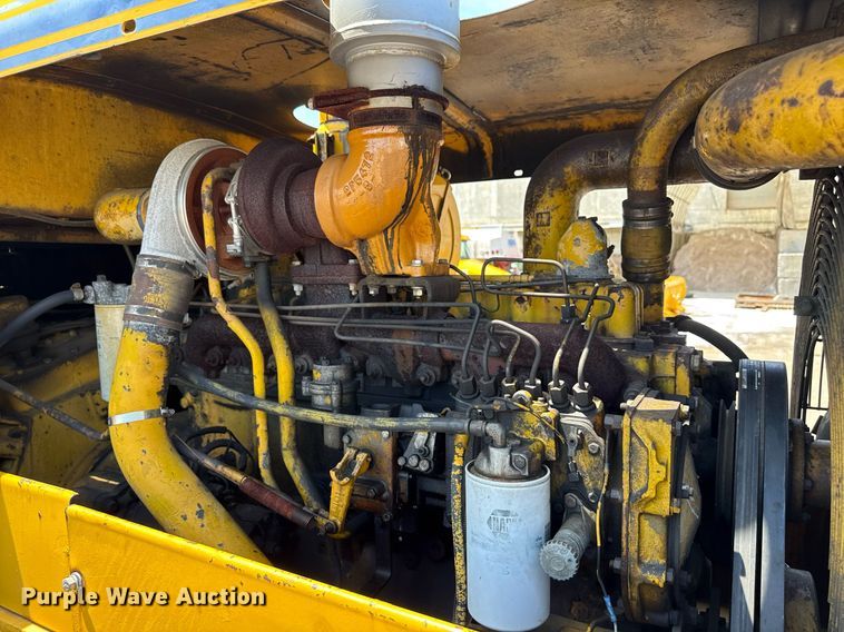 image for item MZ9405 1977 Caterpillar 980B wheel loader