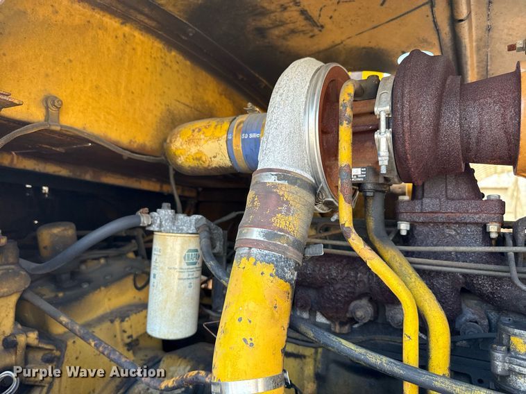 image for item MZ9405 1977 Caterpillar 980B wheel loader