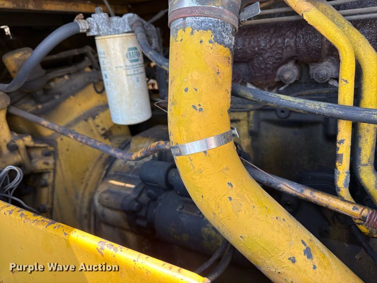 image for item MZ9405 1977 Caterpillar 980B wheel loader