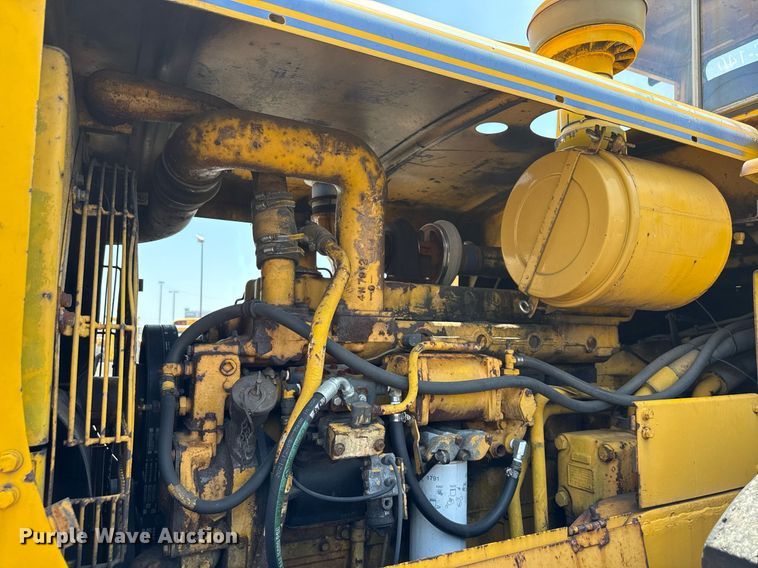 image for item MZ9405 1977 Caterpillar 980B wheel loader