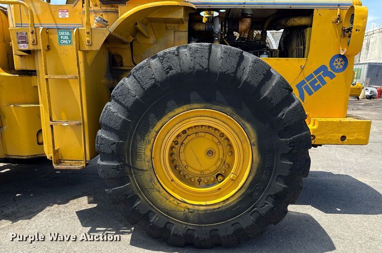 image for item MZ9405 1977 Caterpillar 980B wheel loader