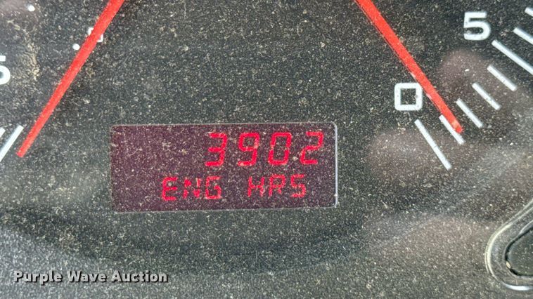 image for item MZ9406 2013 Caterpillar CT660S semi truck