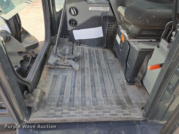 image for item YA0745 2021 Bobcat E60 mini excavator