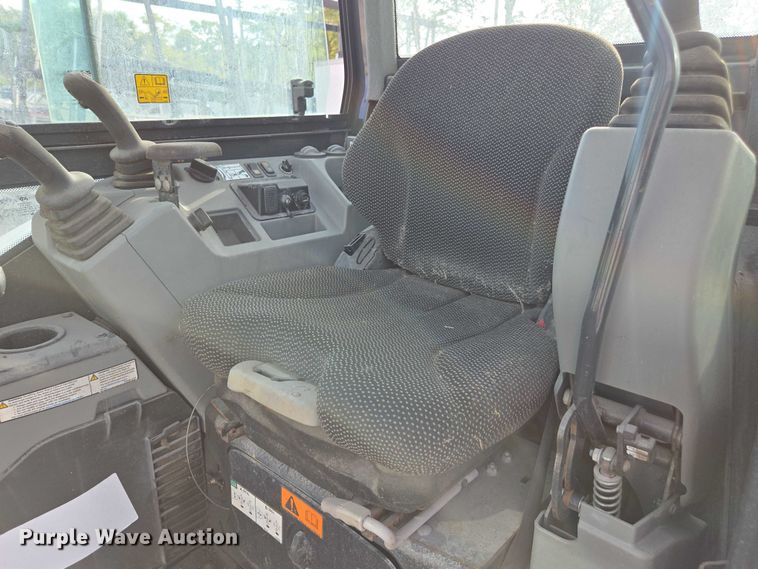 image for item YA0745 2021 Bobcat E60 mini excavator