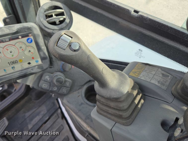 image for item YA0745 2021 Bobcat E60 mini excavator