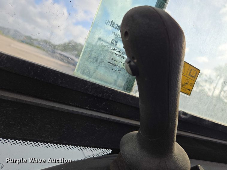 image for item YA0745 2021 Bobcat E60 mini excavator