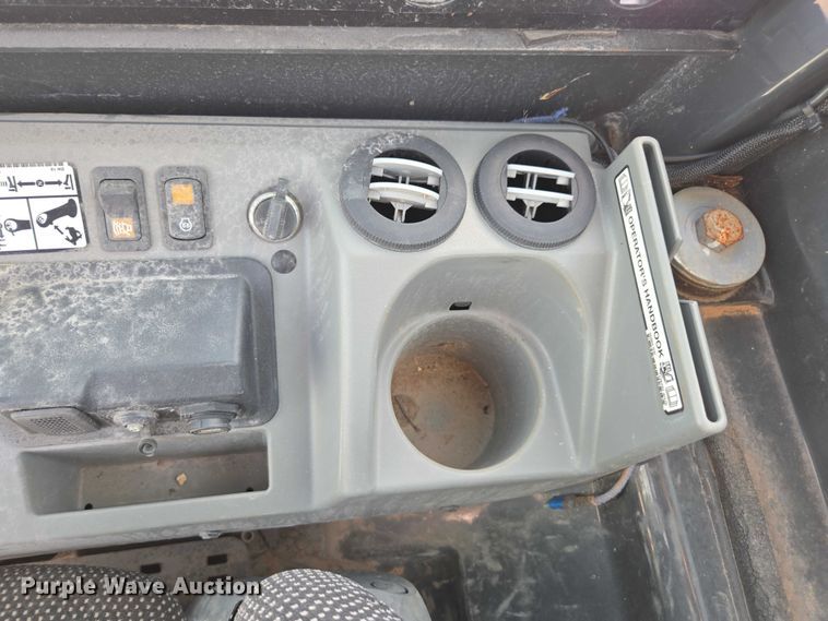 image for item YA0745 2021 Bobcat E60 mini excavator