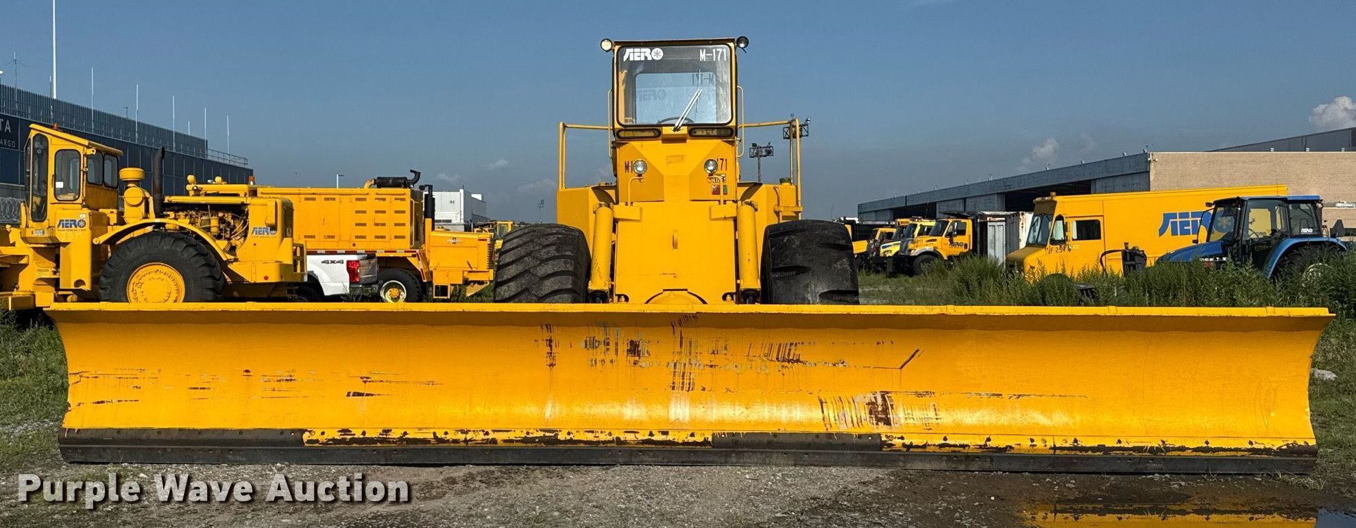 1976 Michigan 280C wheeled dozer in Jamaica, NY | Item